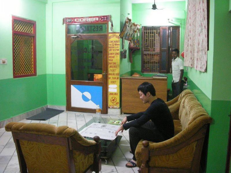 Sankatha Guest House Varanasi Exterior photo