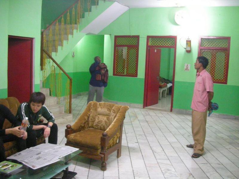 Sankatha Guest House Varanasi Exterior photo